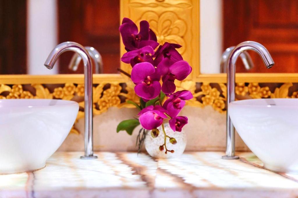 Kj Hotel Yogyakarta Dış mekan fotoğraf